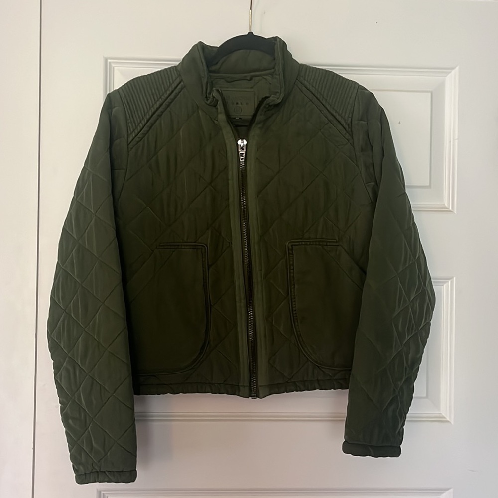 NWT Blank NYC Cropped Quilted Jacket With Zip Closure in Burnt Sage sz M